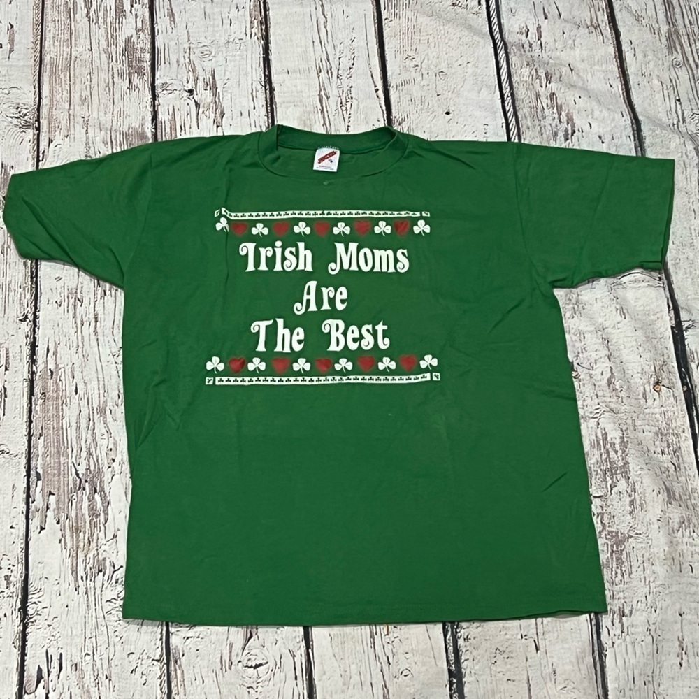 Vintage 1980s Irish Moms Are The Best 80s Crewneck Ireland Tee Tshirt
